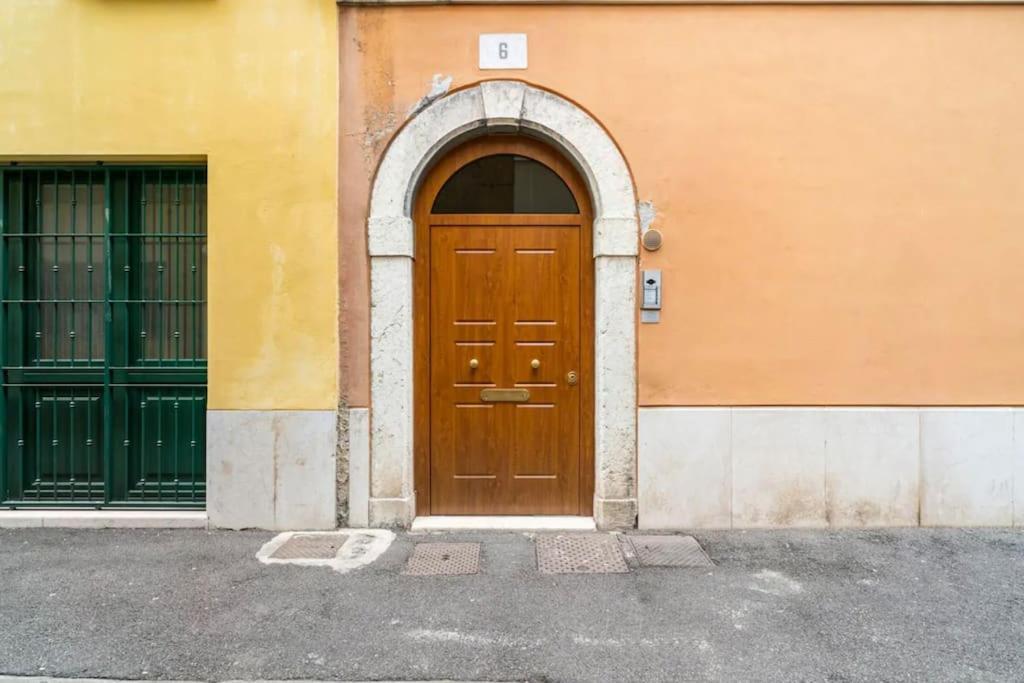 Ferienwohnung L'Atelier Del Centro: Tra Design, Storia E Fascino Brescia Exterior foto