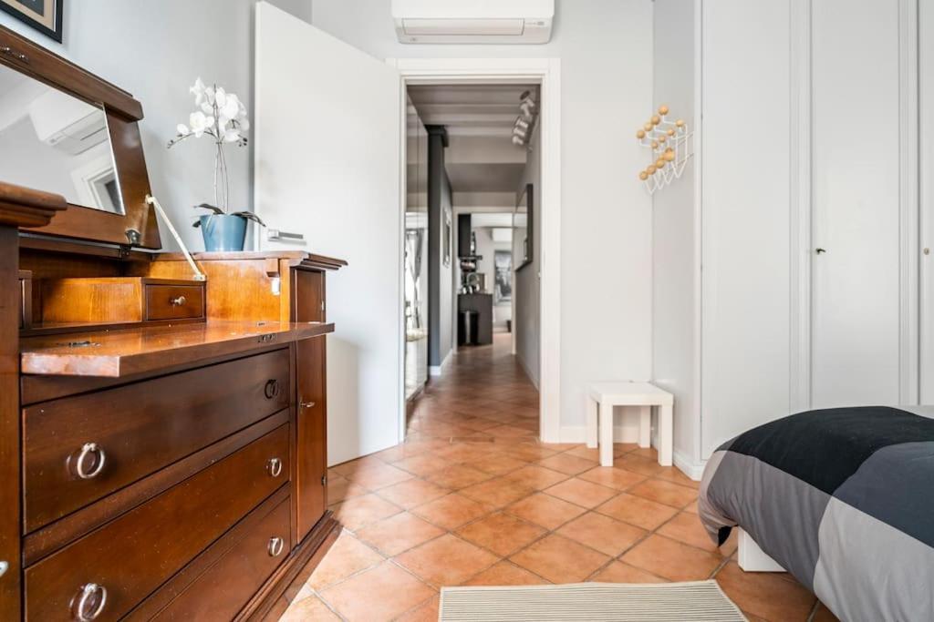 Ferienwohnung L'Atelier Del Centro: Tra Design, Storia E Fascino Brescia Exterior foto