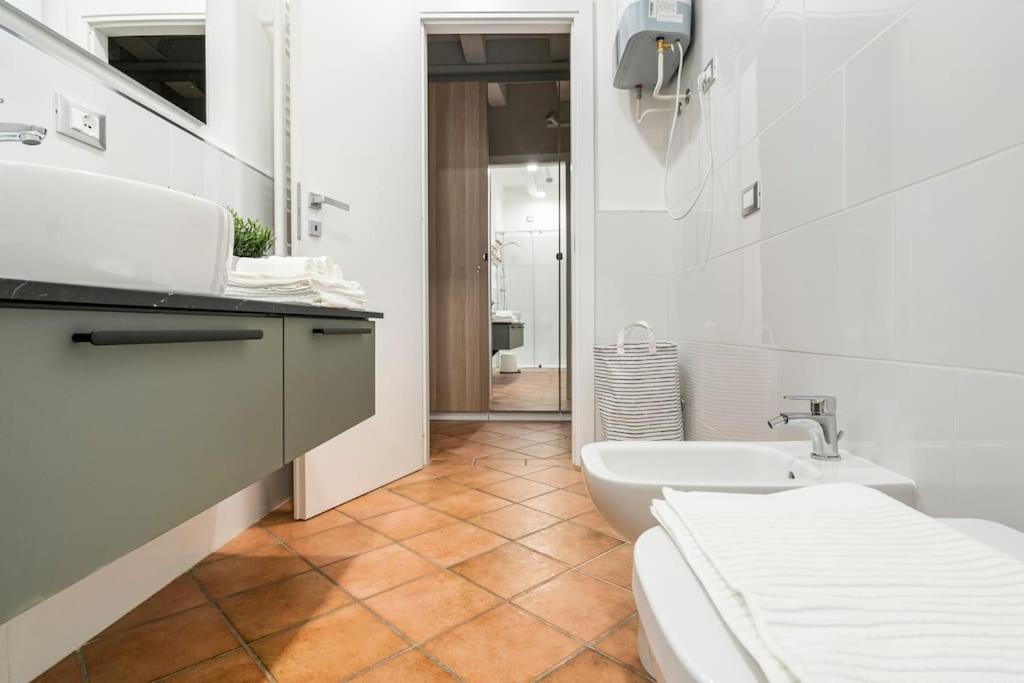 Ferienwohnung L'Atelier Del Centro: Tra Design, Storia E Fascino Brescia Exterior foto