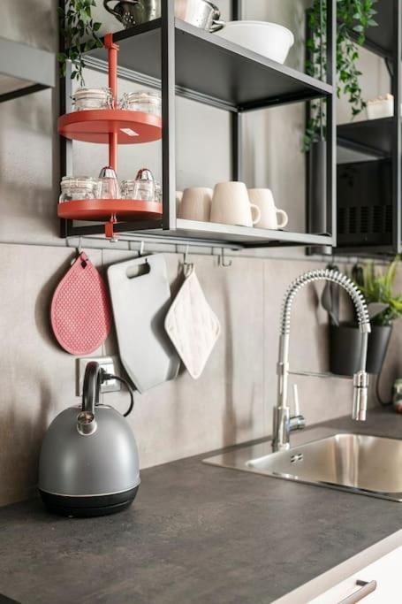 Ferienwohnung L'Atelier Del Centro: Tra Design, Storia E Fascino Brescia Exterior foto